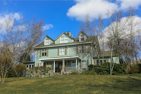 2380 Mohansic Avenue, Yorktown Heights